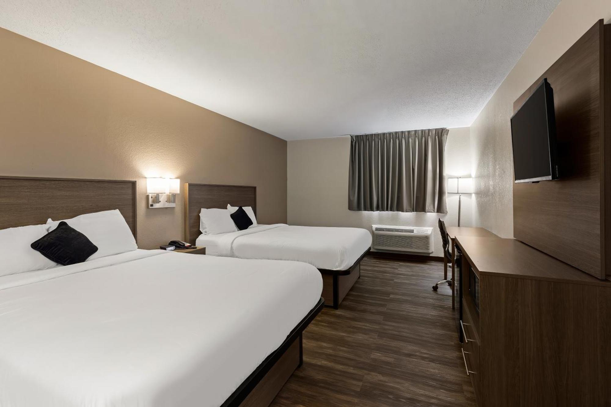 Red Lion Inn & Suites Caseyville מראה חיצוני תמונה